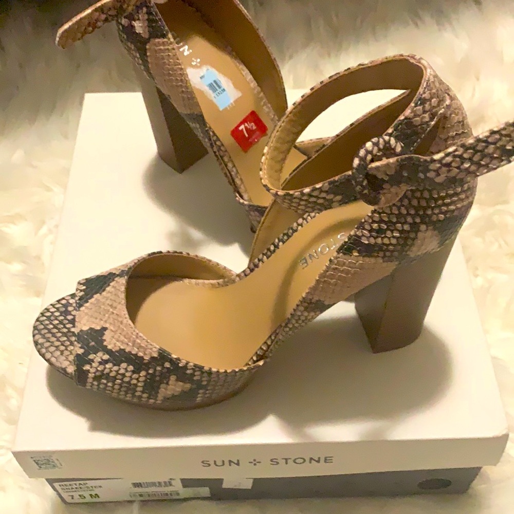 Leopard print platform heels